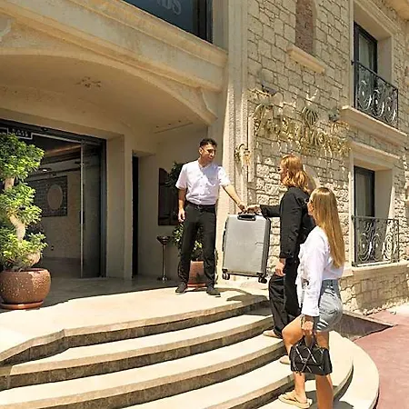 Five Diamonds Szálloda 5*