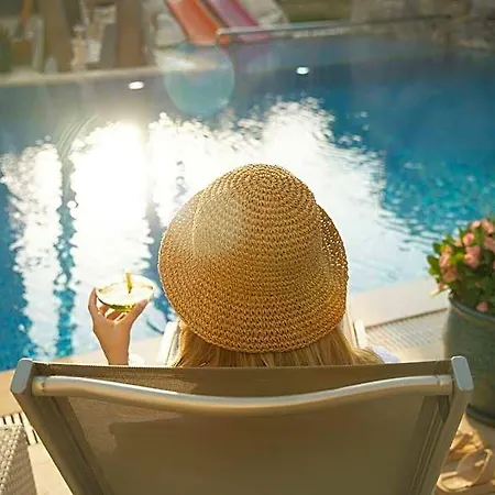 Five Diamonds Hotel 5*